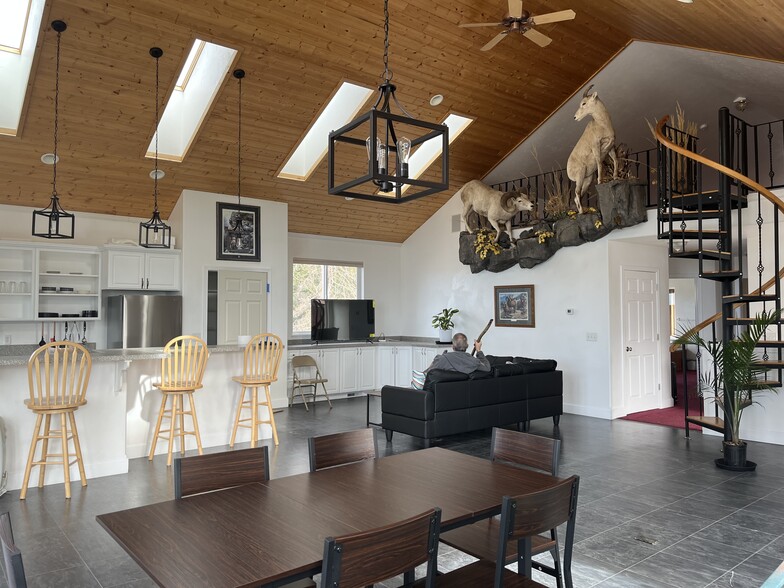 Building Photo - 250 Scenic Ridge Rd