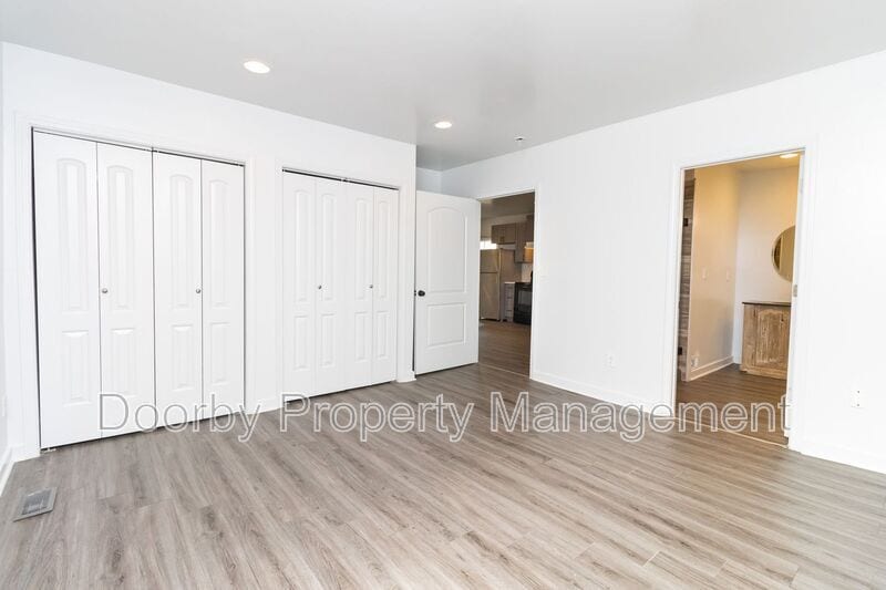 Building Photo - 1604 Wheeler Ave