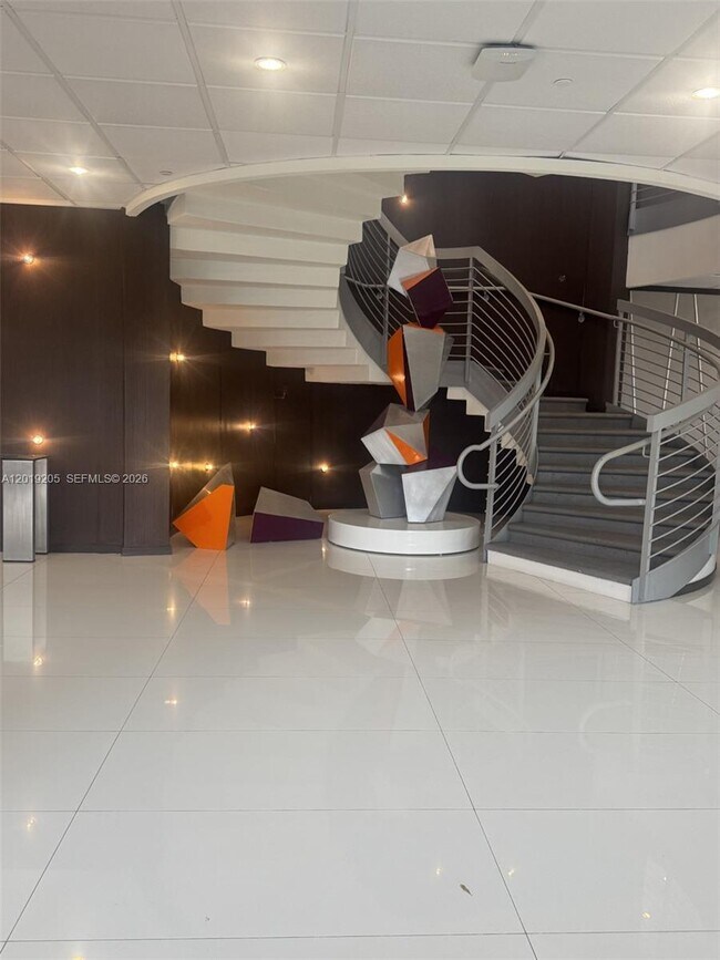 Building Photo - 5701 Collins Ave