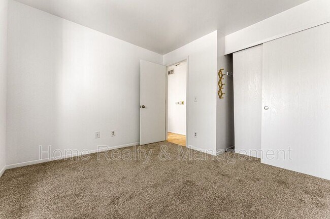 Building Photo - 13313 Birch Cir