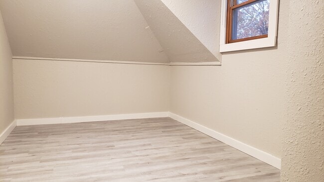 Building Photo - 3407 S 12th St