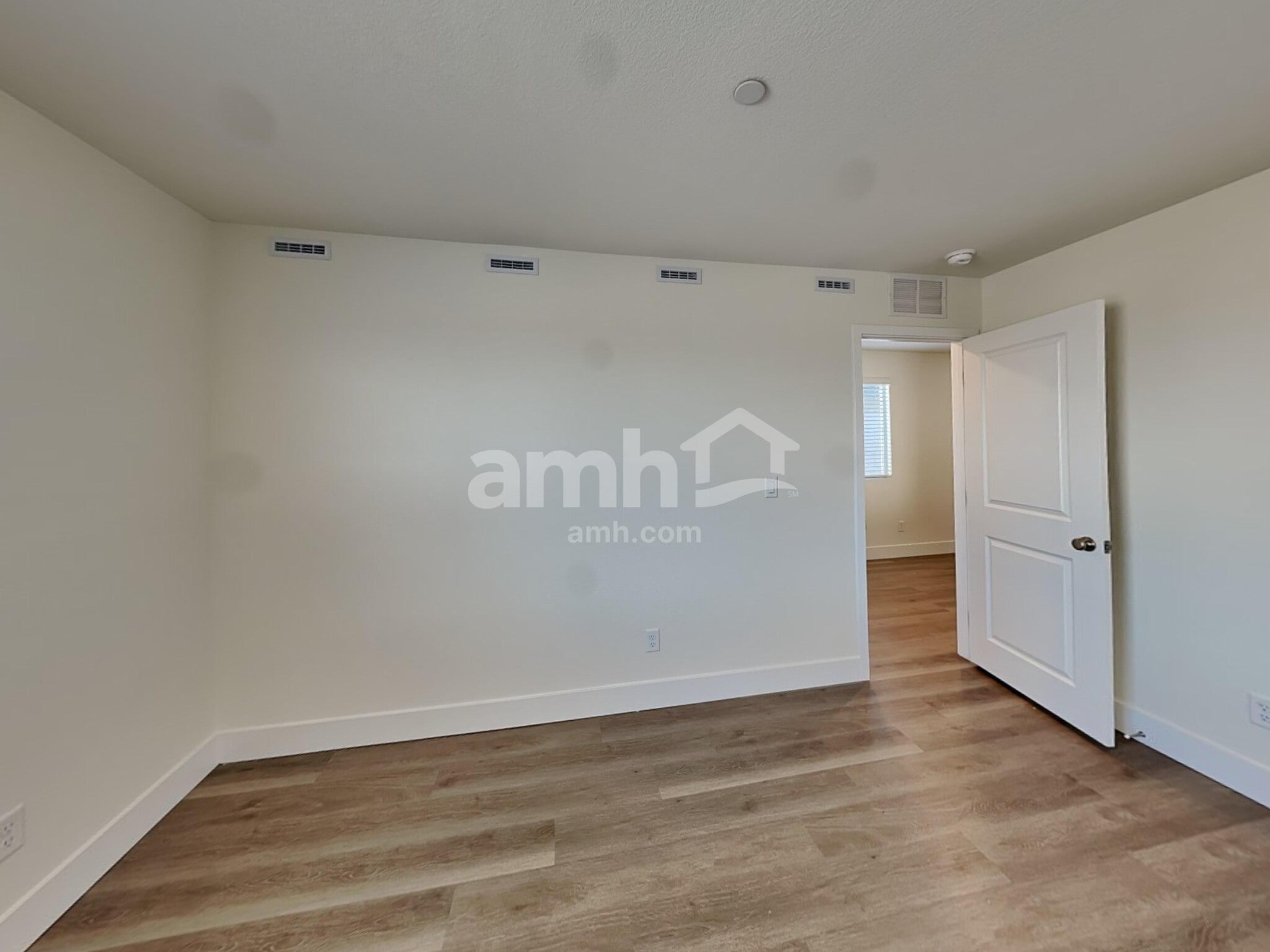 Building Photo - 131 Nico Azalea Ln