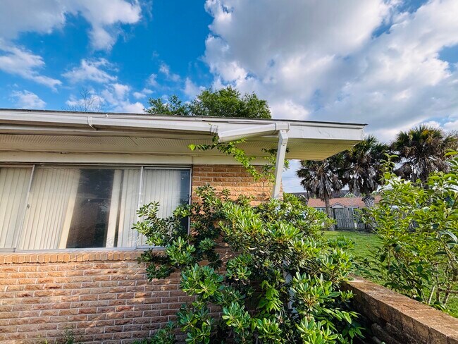 Building Photo - 4901 Timber Ln