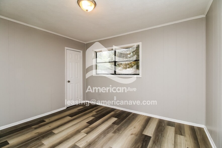 Building Photo - 9121 Morris Dr SW