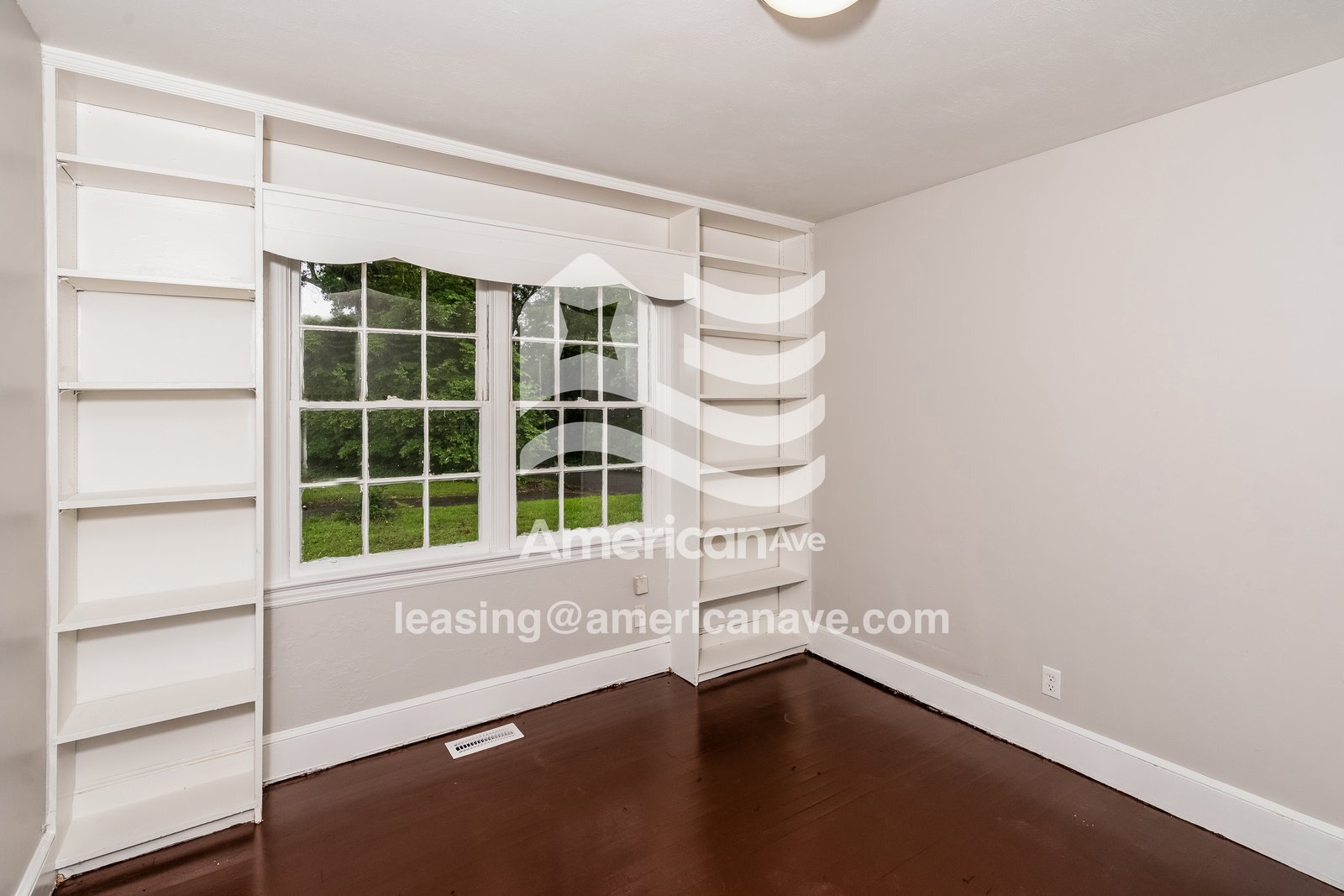 Building Photo - 192 Parkwood Ave