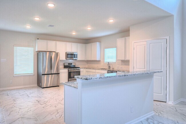 Building Photo - 22234 Delphin Grv Dr