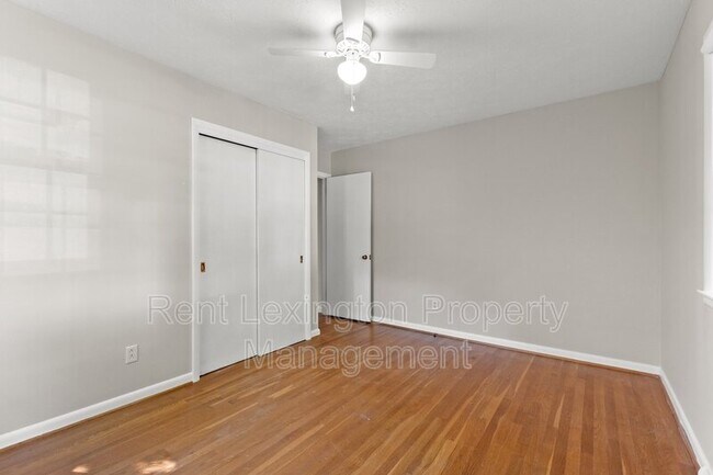 Building Photo - 2125 Talisman Rd