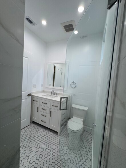 Building Photo - 19803 Gilmore St