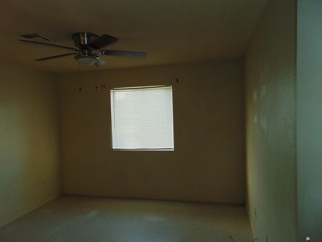 Building Photo - 2788 W 28th Pl