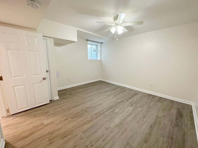 Building Photo - 1417 La Chateau Dr