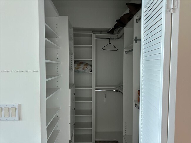 Building Photo - 325 S Biscayne Blvd