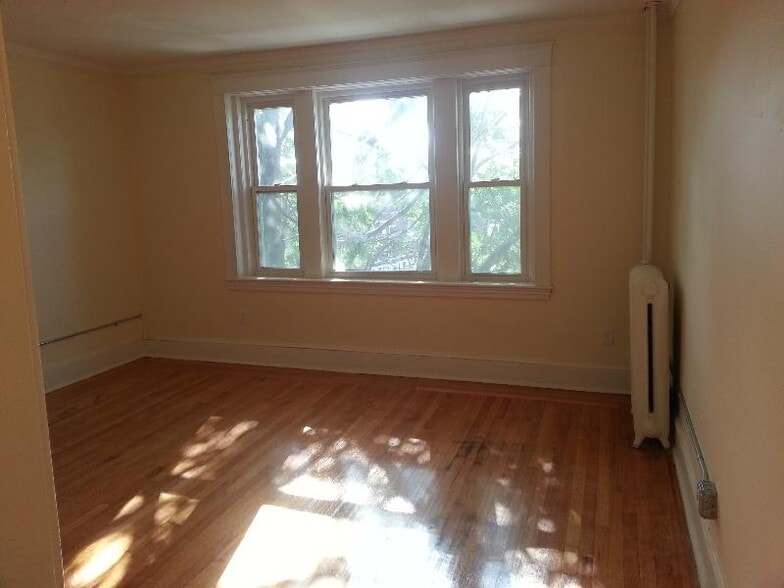 Building Photo - 1615 Commonwealth Ave