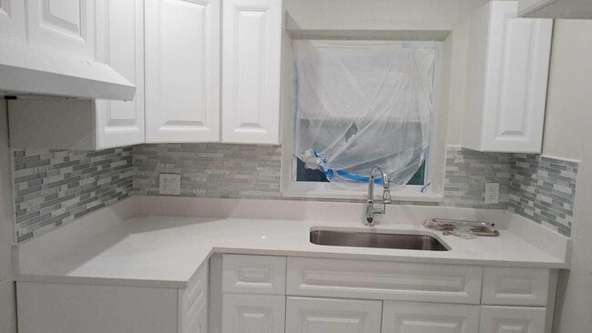 Building Photo - 510 Texas Ct