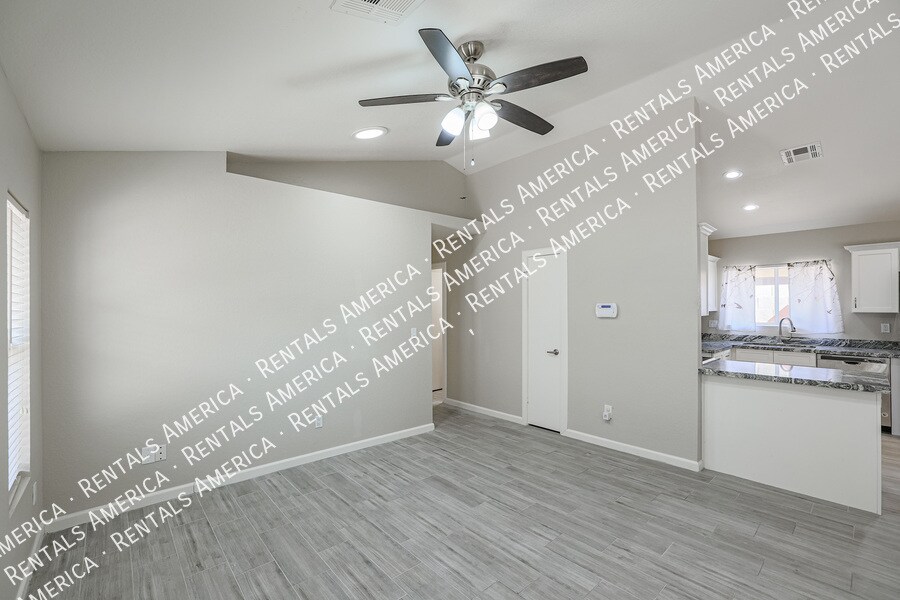 Building Photo - 18238 N 17th Way