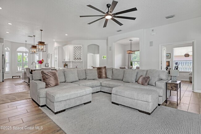 Building Photo - 2479 Long Sandy Cir