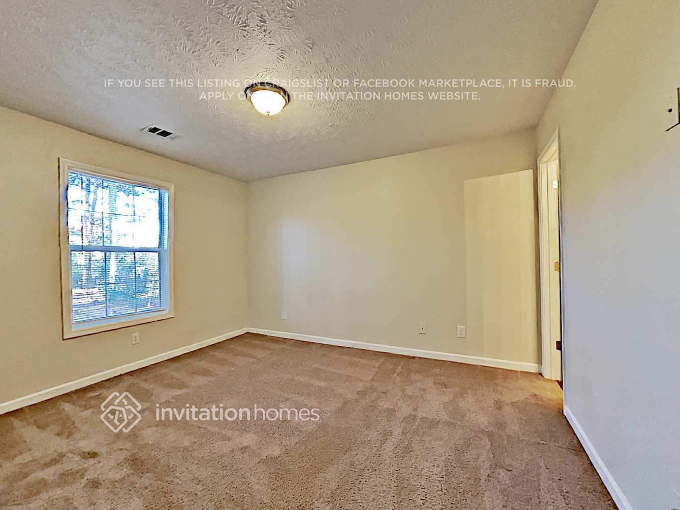 Building Photo - 740 Avening Ct