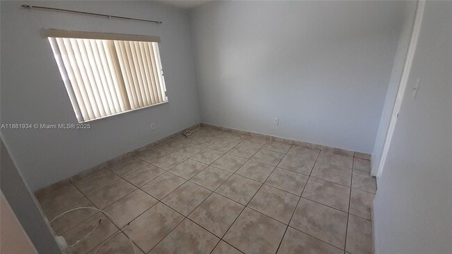 Building Photo - 7640 NW 182nd Terrace