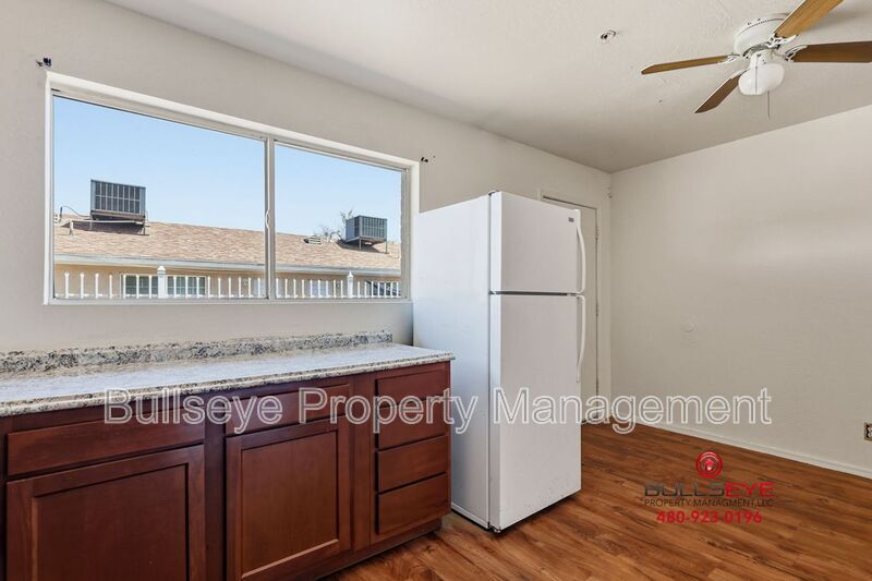Building Photo - 5644 S 7th St