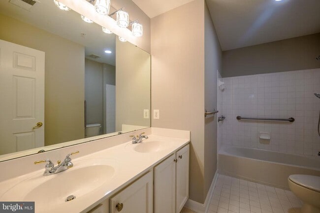 Building Photo - 7709 Killbarron Dr