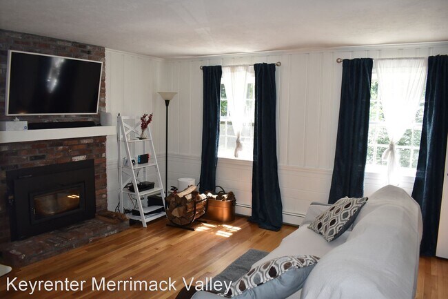 Building Photo - 4 br, 2 bath House - 3 Minot Avenue
