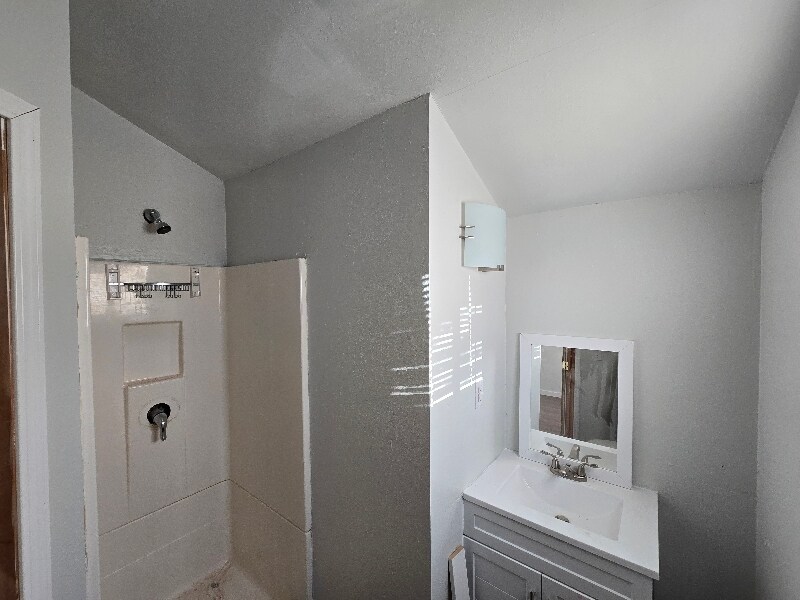 Building Photo - 673 Whittle Ln