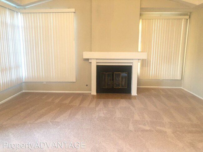 Building Photo - 2 br, 2 bath House - 3436 Cameo Dr. #70
