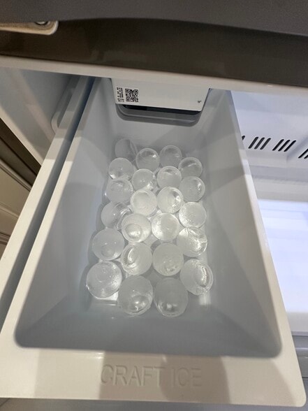 Spherical Ice Cubes! - 4601 Coldwater Canyon Ave