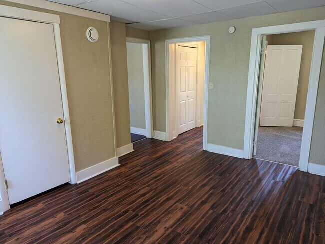 Building Photo - 626 Washington St