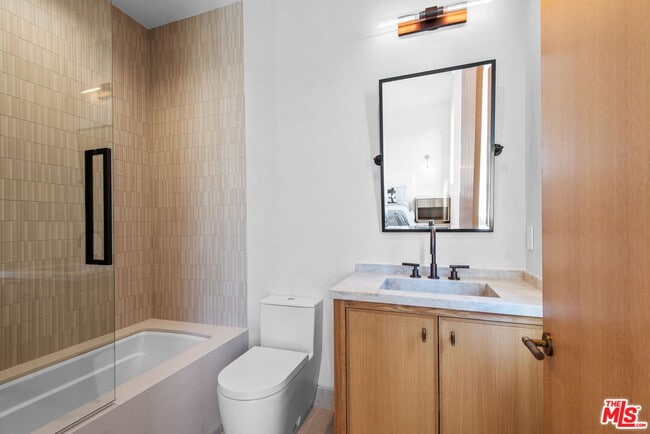 Building Photo - 5340 Whitman Rd