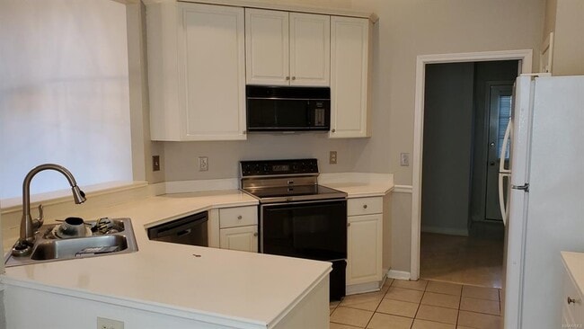 Building Photo - 2425 Noble Wood Ct