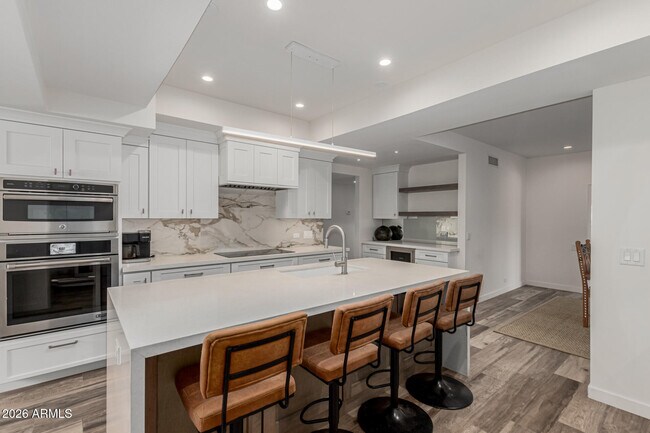 Building Photo - 3001 Ironwood Rd