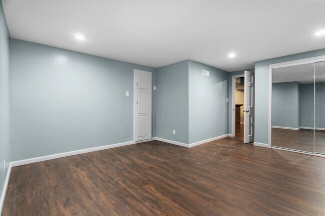 Building Photo - 4612 NW Bramble Trail