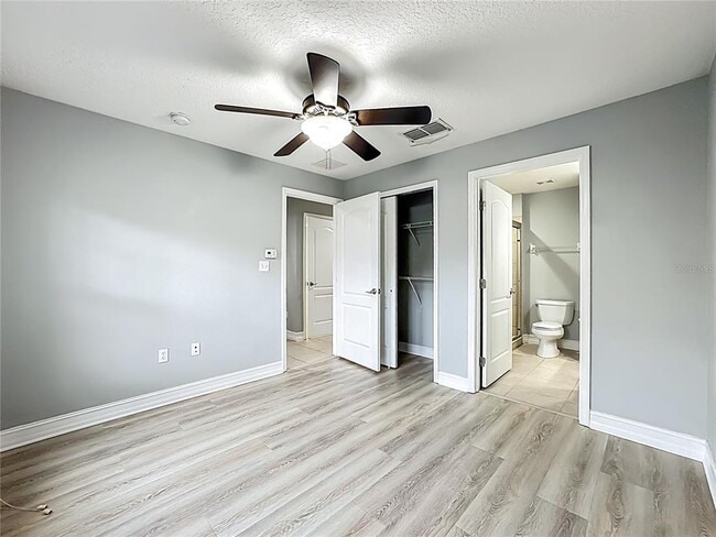 Building Photo - 3805 Messina Dr