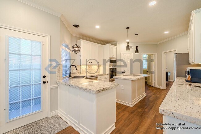 Building Photo - 12503 Pierwood Ct