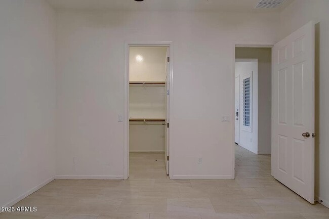 Building Photo - 10583 W Bronco Trail