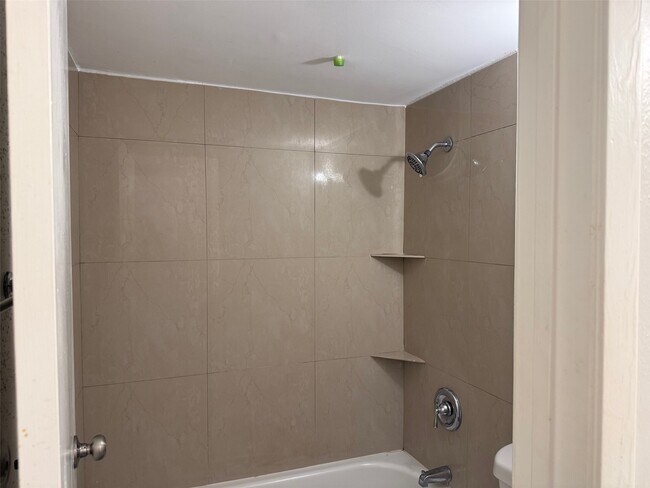 Building Photo - 6701 Sands Point Dr