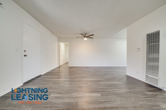 Building Photo - 5123 Klump Ave