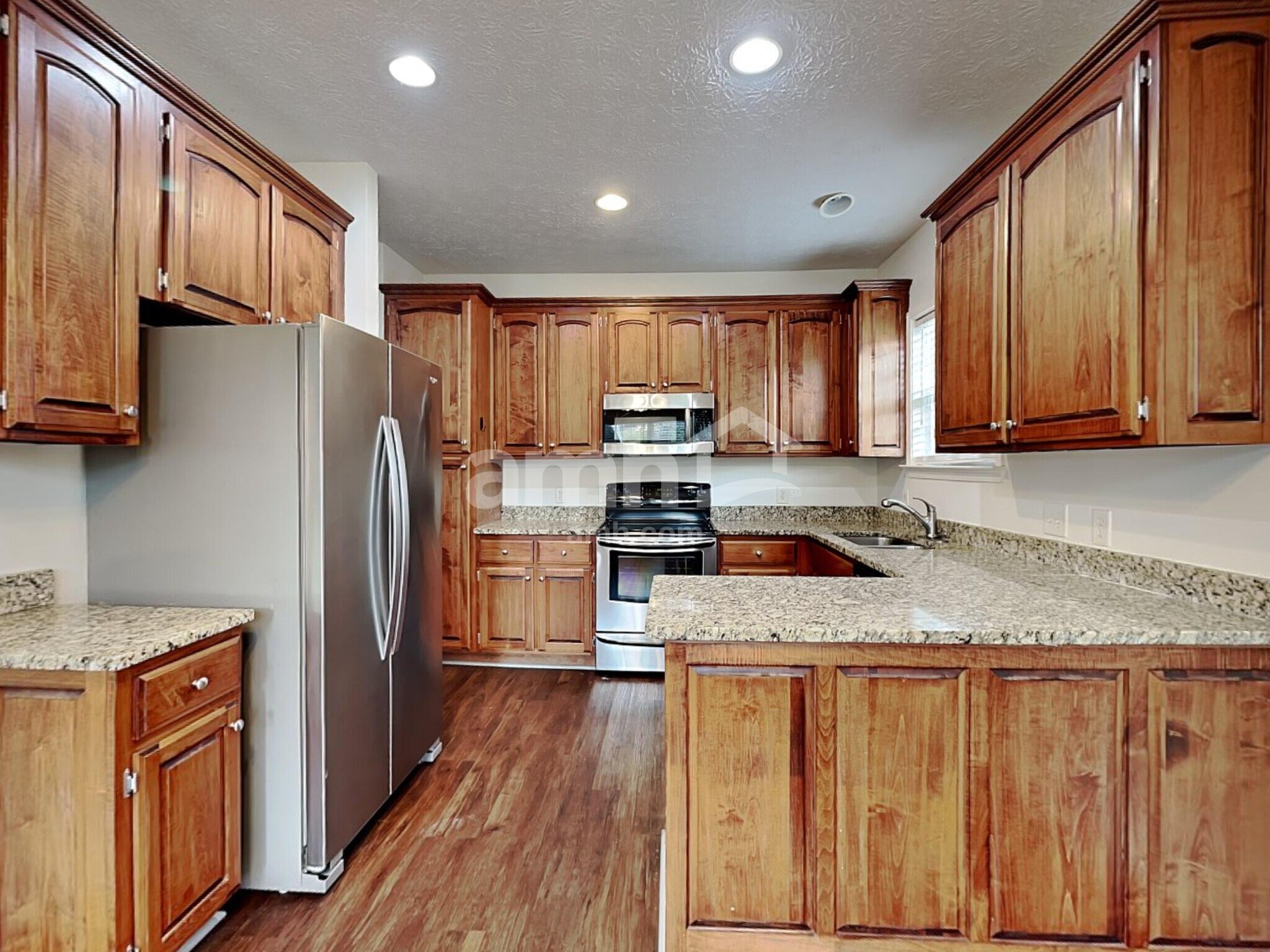 Building Photo - 177 Stanley Dr