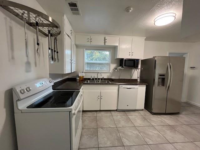 Building Photo - 2314 Tealford Dr
