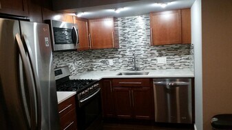 Building Photo - 84 Q St NW