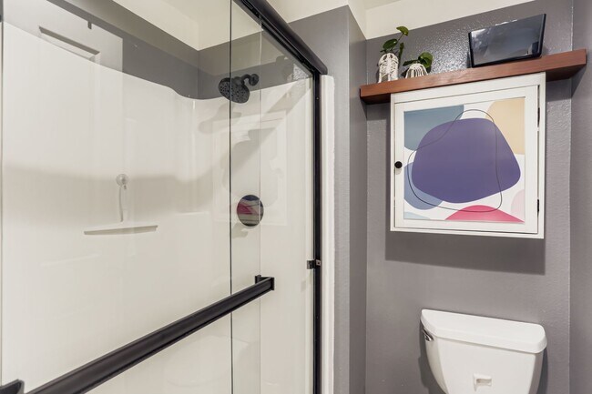 Building Photo - 77 Galen St