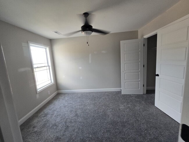 Building Photo - Ruby Floor Plan – 5BR/3BA New Construction...