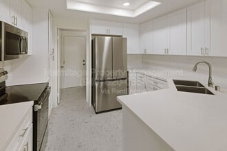 Building Photo - 201 Stanford