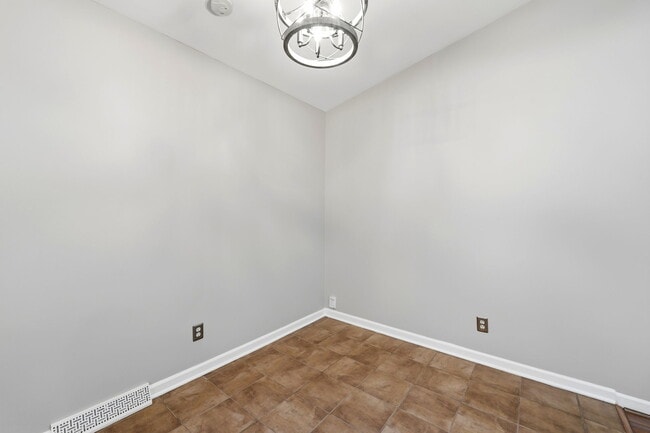 Building Photo - 1499 Stonefield Dr