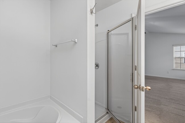 Building Photo - Spacious 4BR Energy-Efficient Home with Loft, Big Yard & Top-Rated Schools!