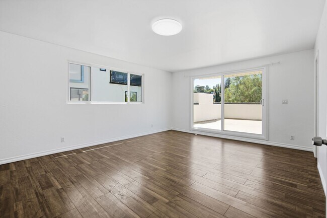 Building Photo - 5244 Baza Ave