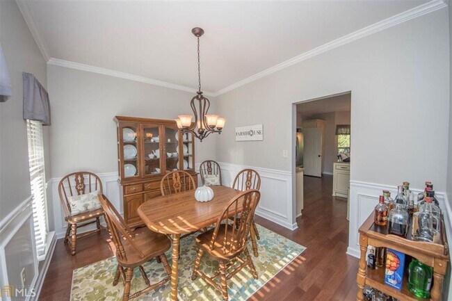 Building Photo - Hurry and show this 5 bedroom, 3 full bath home on a finished basement!!! Move in ready in desira...