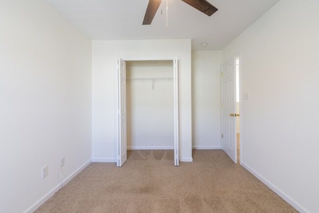 Building Photo - 18457 Streamline Ct