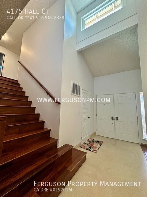 Building Photo - 4175 Hall Ct
