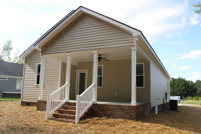 Building Photo - 4847 Jamestown Dr NW